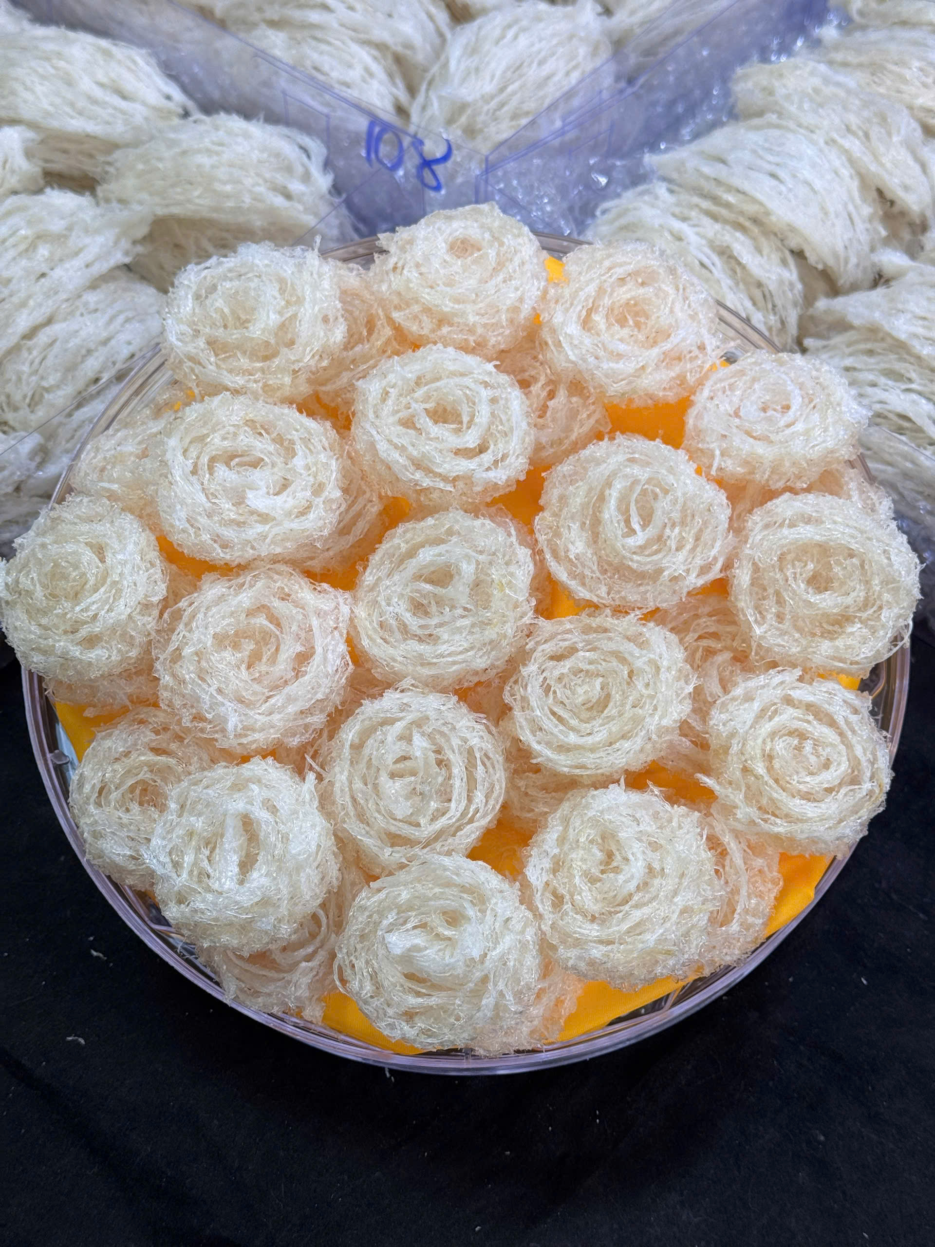 Yến tinh chế hoa hồng